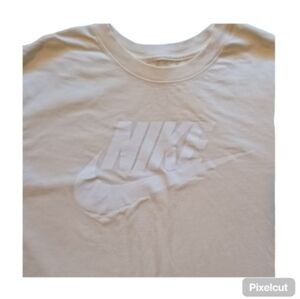 🆕️ Light Pastel Yellow Nike Tee Shirt - Size L